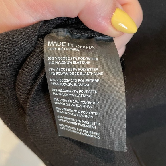 CLUB MONACO off the shoulder long sleeve - Picture 4 of 4